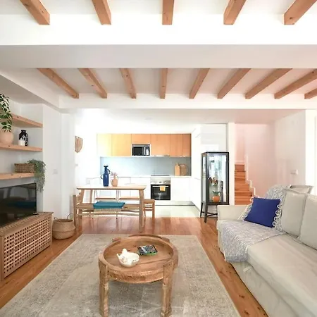 Charming Duplex With Private Terrace And Parking Апартаменты *