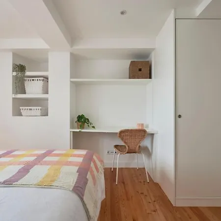 Charming Duplex With Private Terrace And Parking Apartman *