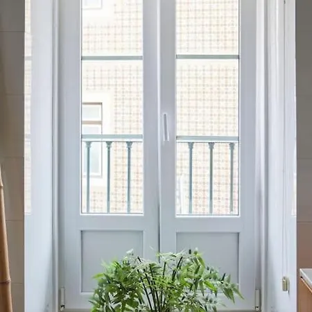 Charming Duplex With Private Terrace And Parking Lisboa