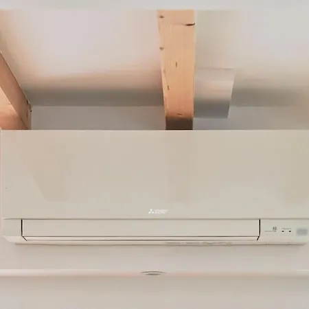 Charming Duplex With Private Terrace And Parking Διαμέρισμα *